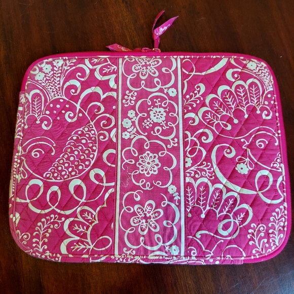 Vera Bradley Pink Print Laptop Carry Cover - Picture 9 of 14